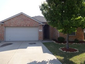 12016 Ringtail Dr in Fort Worth, TX - Building Photo