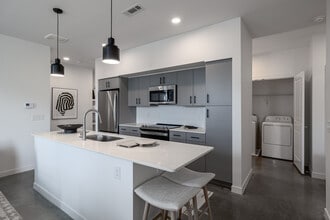 The Grafton Apartment Homes in Rogers, AR - Foto de edificio - Interior Photo
