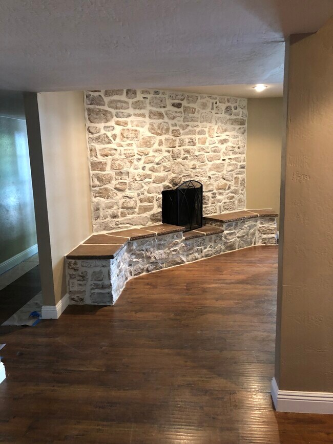 7012 E Redfield Rd in Scottsdale, AZ - Building Photo - Building Photo