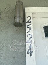 2524 W Carmen St in Tampa, FL - Building Photo - Building Photo