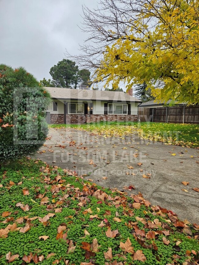 property at 421 Tahoe Ave