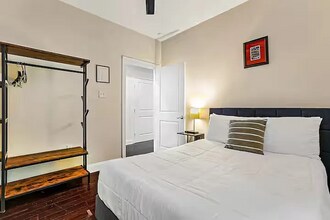 1300 St Bernard Ave in New Orleans, LA - Building Photo - Building Photo