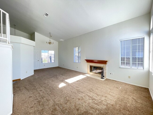 1416 Village Meadows Dr in Lompoc, CA - Building Photo - Building Photo