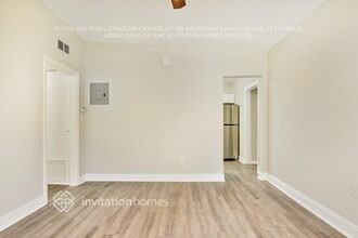 5210 Montague Pl in Orlando, FL - Foto de edificio - Building Photo