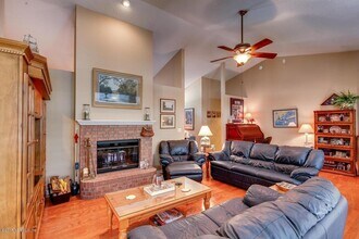2319 Sterling Way in Orange Park, FL - Building Photo - Building Photo