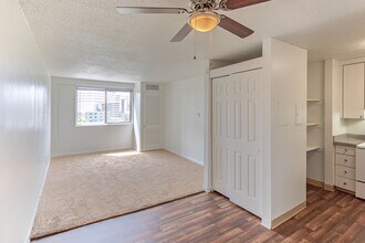 Americana Apartments in Nashville, TN - Foto de edificio - Interior Photo
