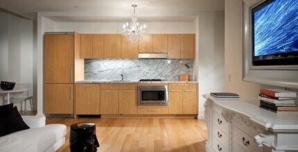 93 Wall St in New York, NY - Building Photo - Building Photo