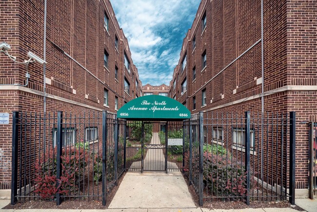 4850 W North Ave