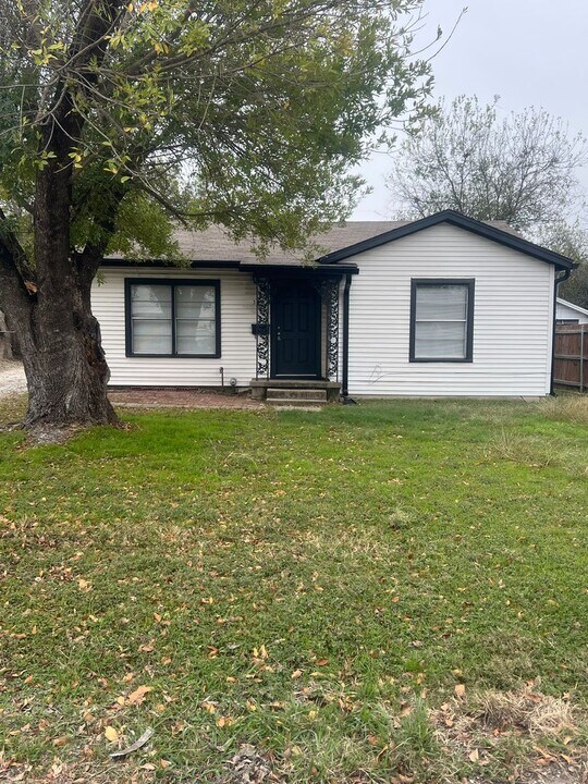 3422 Shelby Ave in Waco, TX - Foto de edificio
