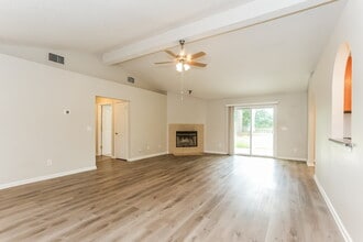 1598 Rusty Rail Rd in Jacksonville, FL - Building Photo - Building Photo