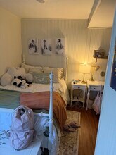 728 Willey St, Unit 4 in Morgantown, WV - Building Photo - Building Photo