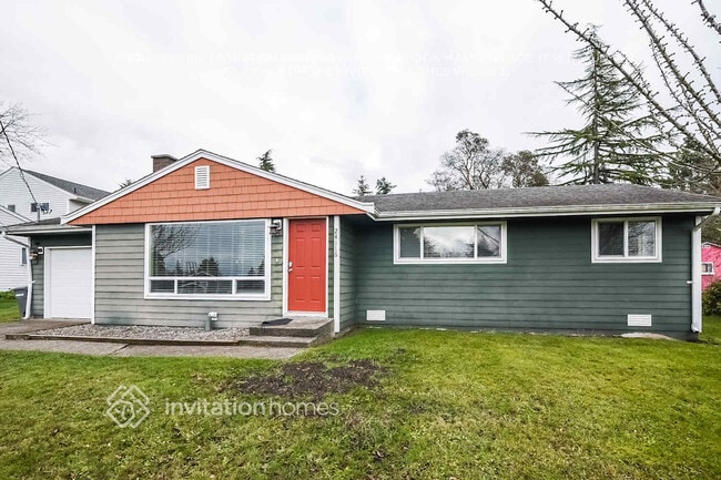 24116 11th Ave S in Des Moines, WA - Foto de edificio - Building Photo