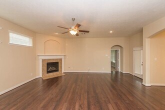 30810 Academy Trace Dr in Spring, TX - Building Photo - Building Photo