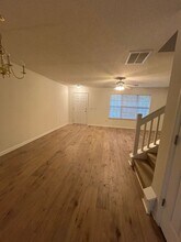 8146 Shadow Oak Dr in North Charleston, SC - Building Photo - Building Photo