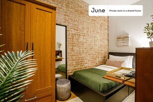 Room in Shared 4 bed/2 bath home in New York, NY - Building Photo