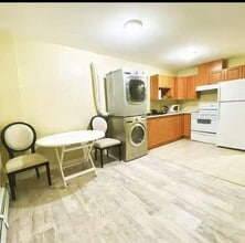 15447-1537A 37a Ave in Surrey, BC - Building Photo - Building Photo