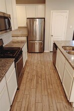 25818 Boxwood Hedge Ln in Tomball, TX - Foto de edificio - Building Photo