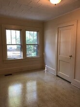 1211 N Main St in Laurinburg, NC - Building Photo - Building Photo