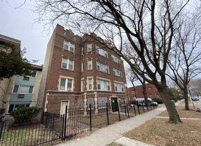 7702 S Cornell Ave, Unit 1 Apartamentos