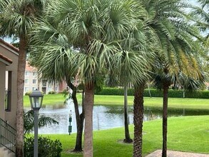 7848 Sonoma Springs Cir in Greenacres, FL - Building Photo - Building Photo