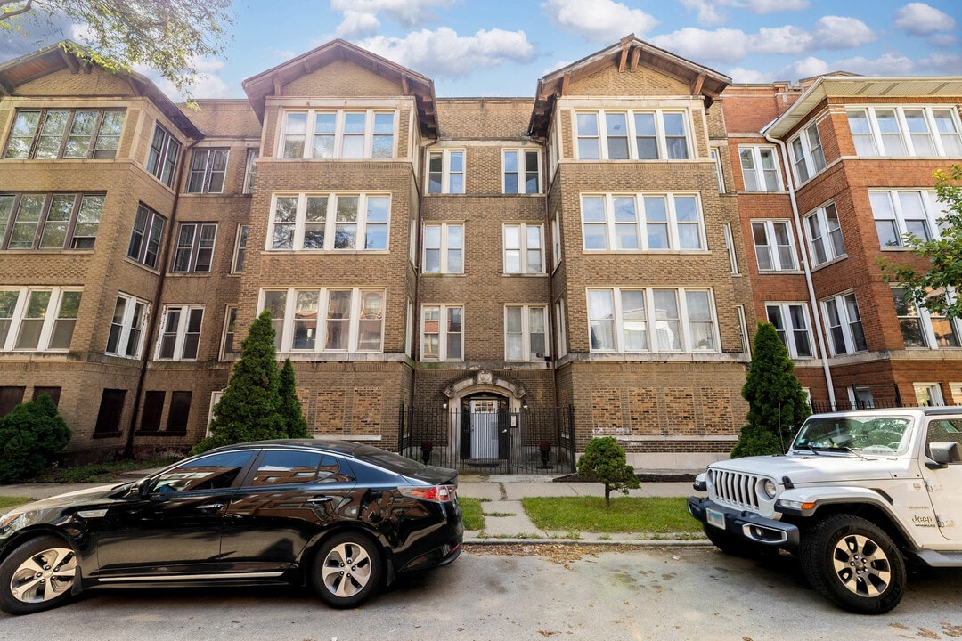 4722 S Ingleside Ave in Chicago, IL - Building Photo