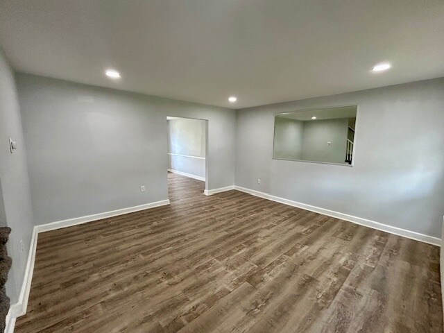 2061 E Belvedere Ave in Baltimore, MD - Building Photo - Building Photo