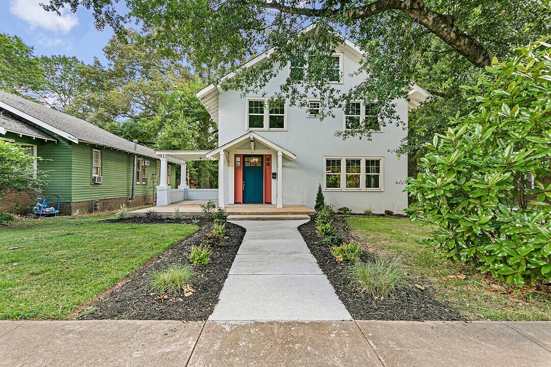 342 Division Ave in Jackson, TN - Building Photo