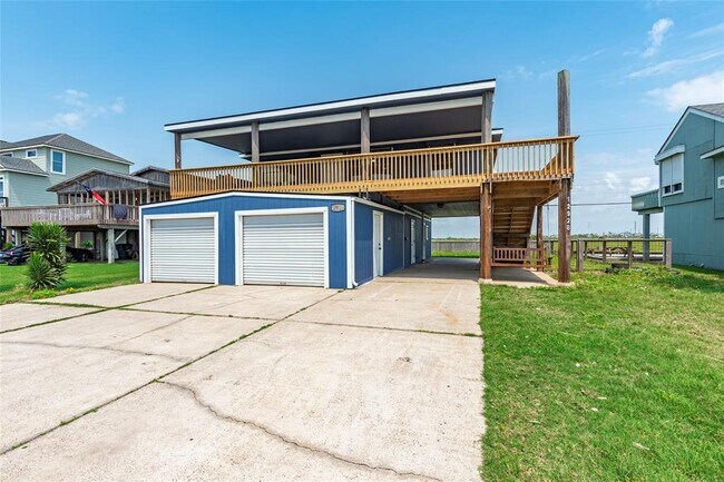property at 12928 John Reynolds Rd