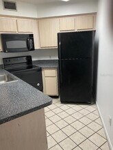 3990 Atrium Dr in Orlando, FL - Building Photo - Building Photo