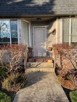 1713 17th St in Everett, WA - Building Photo