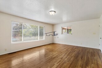 220 Tyler Ave in Ogden, UT - Building Photo - Building Photo