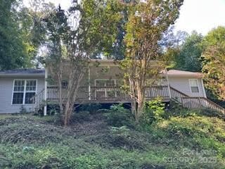 property at 25 Bluff Cove Rd