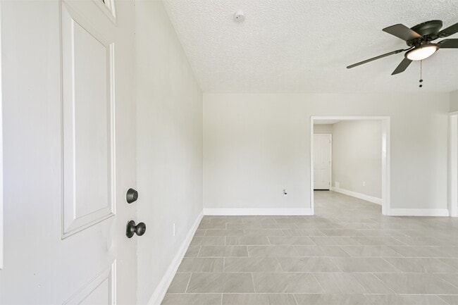 property at 5007 Northridge Dr