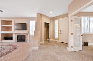 7400 E Gainey Club Dr in Scottsdale, AZ - Building Photo
