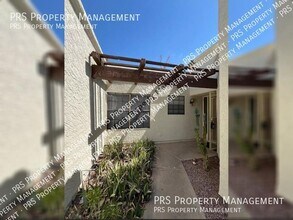 7701 S Heather Dr in Tempe, AZ - Building Photo - Building Photo