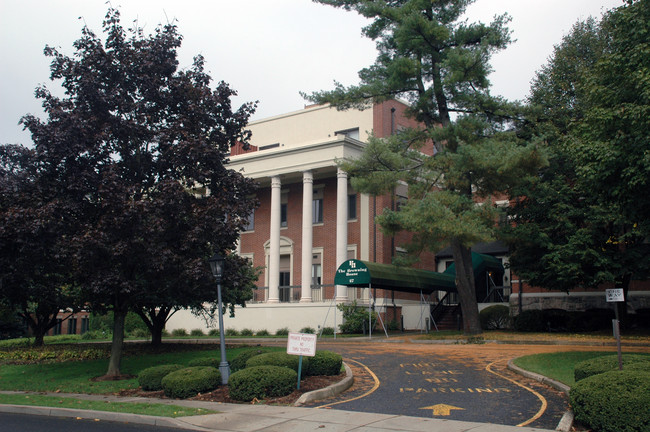 The Browning House in Tenafly, NJ - Building Photo - Building Photo