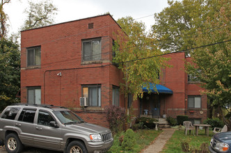 3108 Freeland St in McKeesport, PA - Building Photo - Building Photo