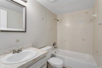 3215 Pershing St in Kissimmee, FL - Building Photo - Building Photo