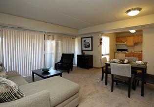 Courts at Walker Mill Apartments in Capitol Heights, MD - Building Photo - Interior Photo