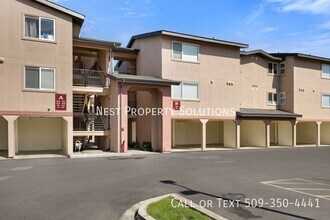 2900 W Marina Dr in Moses Lake, WA - Building Photo - Building Photo