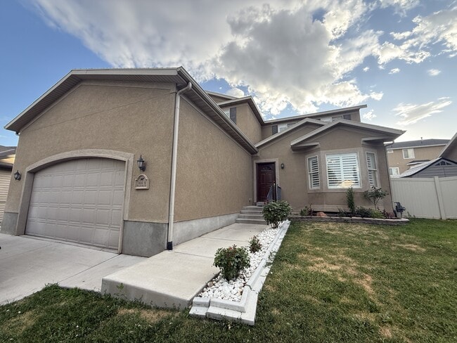 property at 7691 Willow Walk Ln