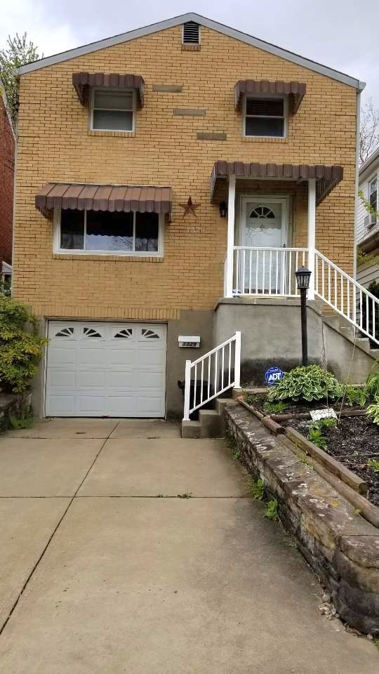 property at 1329 Methyl St