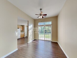 13309 Salvo Dr in Matthews, NC - Foto de edificio - Building Photo