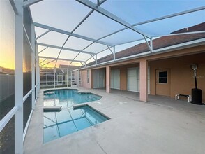 468 Hollinghead Loop, Unit 60C031 in Davenport, FL - Building Photo - Building Photo