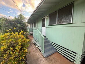 849 Third St in Pearl City, HI - Building Photo - Building Photo