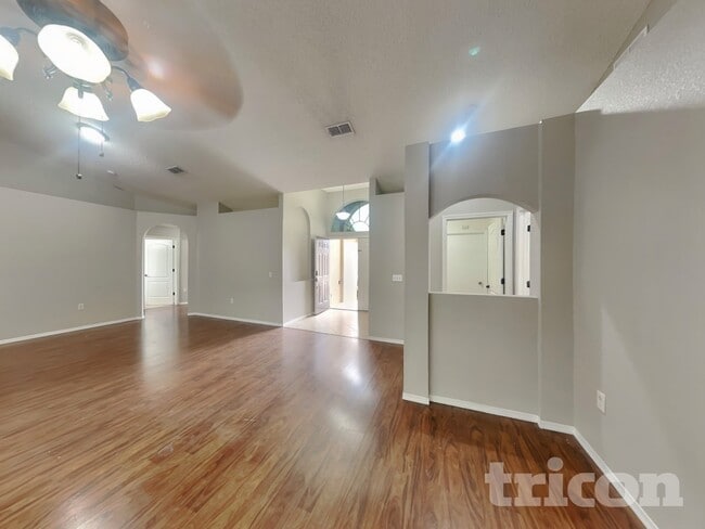 1617 Taylor Brooke Dr in Bartow, FL - Foto de edificio - Building Photo