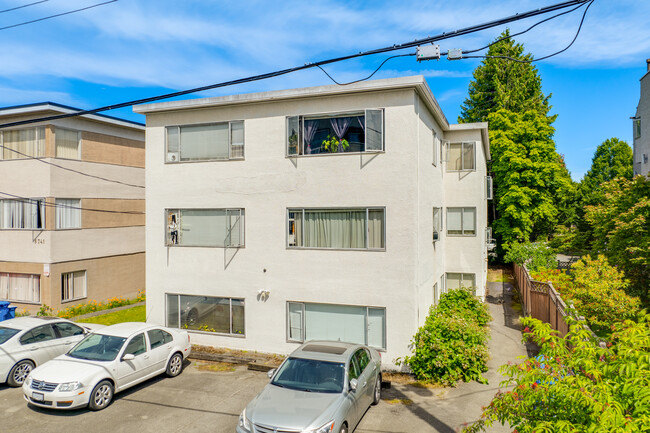 8757 Cartier St in Vancouver, BC - Building Photo - Building Photo