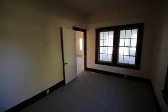 1320 Aldrich Pl in Beloit, WI - Building Photo - Building Photo