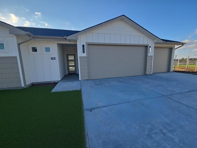 property at 1164 W Trek Cir