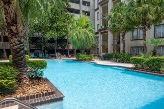 4001 Fannin St in Houston, TX - Building Photo - Building Photo